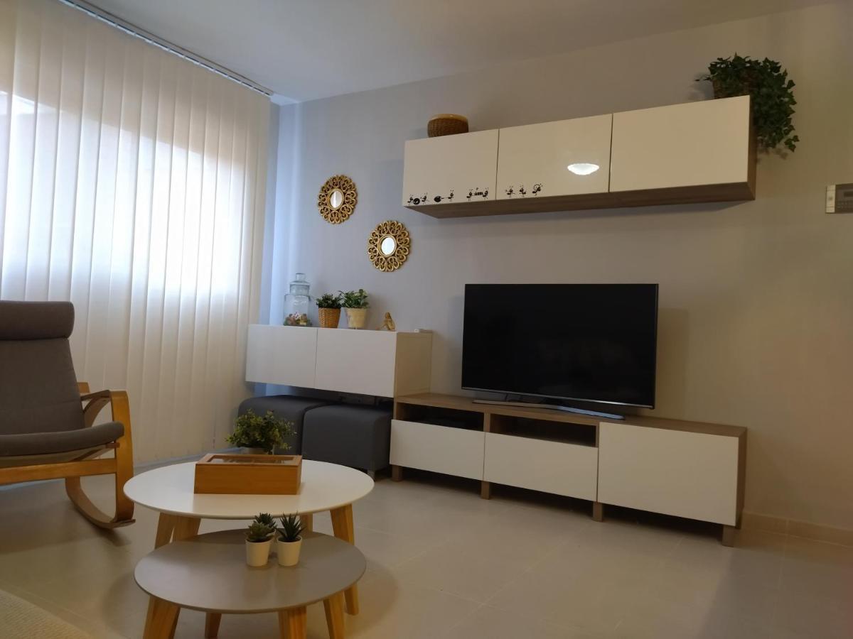 Apartamento Carme Hospitalet De L'Infant Exterior foto