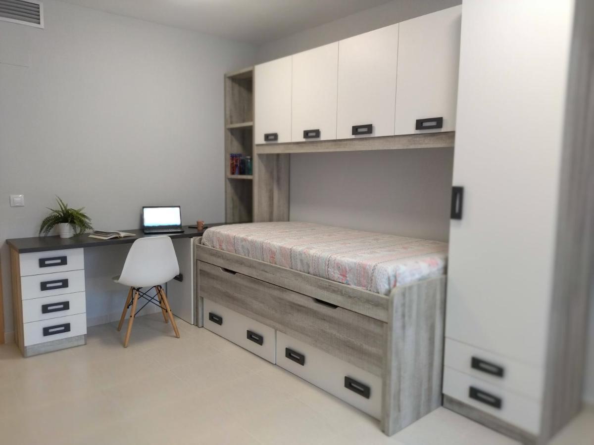 Apartamento Carme Hospitalet De L'Infant Exterior foto