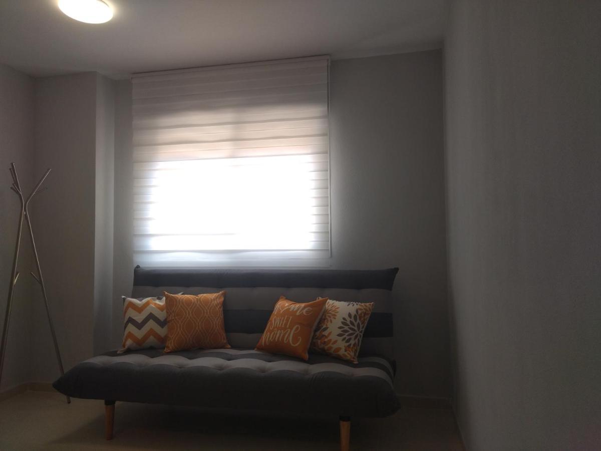 Apartamento Carme Hospitalet De L'Infant Exterior foto