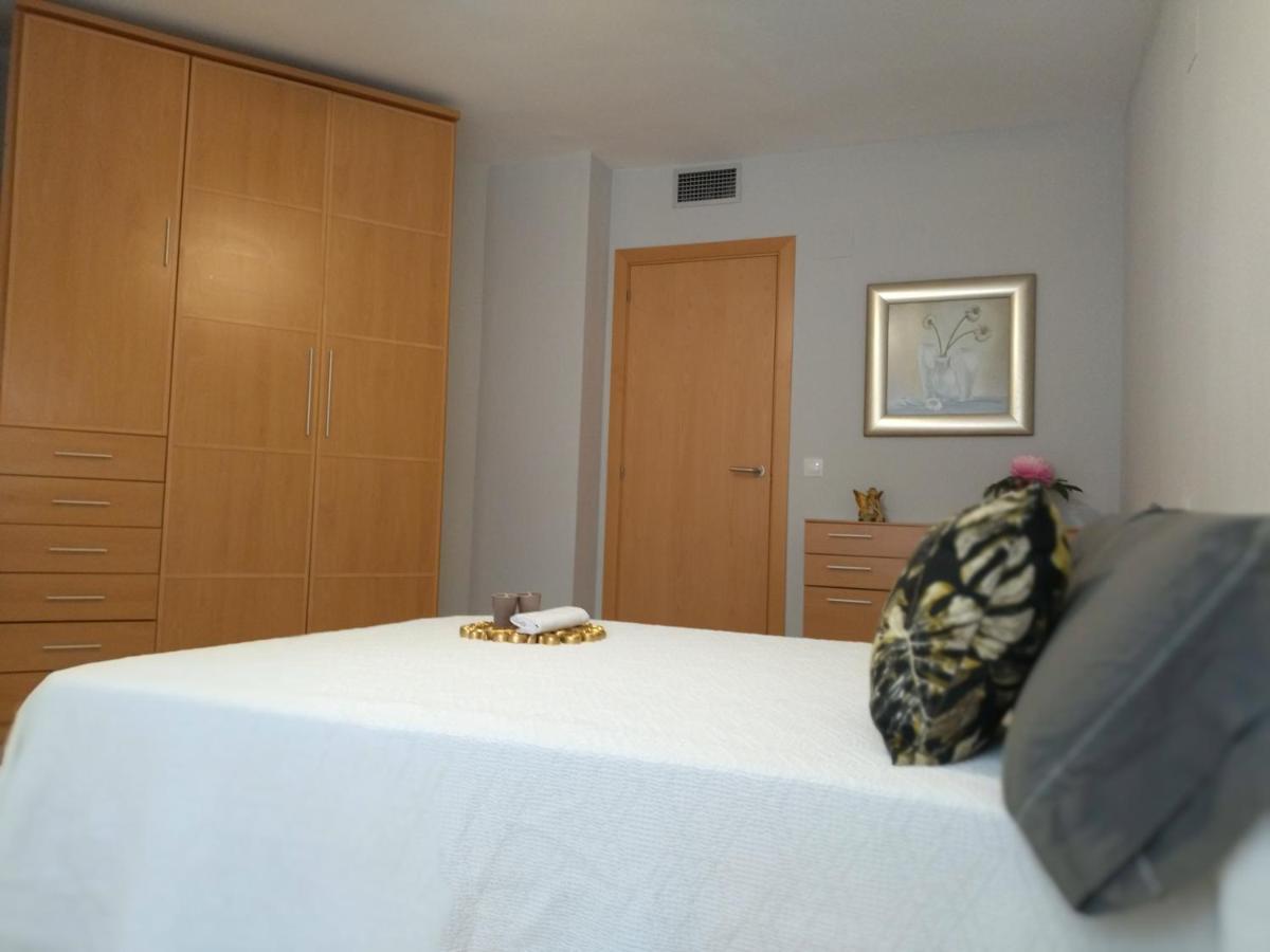 Apartamento Carme Hospitalet De L'Infant Exterior foto