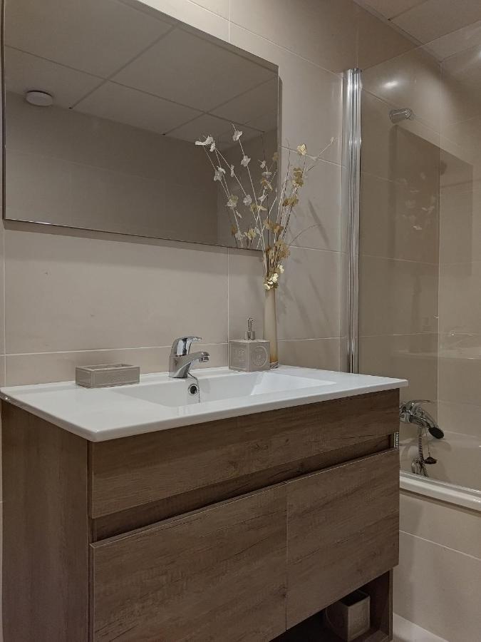 Apartamento Carme Hospitalet De L'Infant Exterior foto