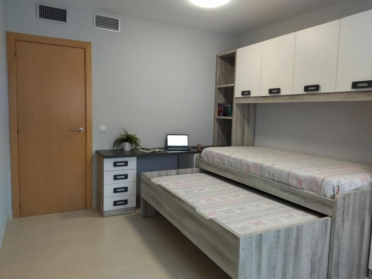Apartamento Carme Hospitalet De L'Infant Exterior foto