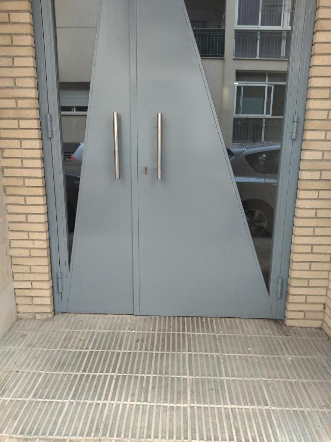 Apartamento Carme Hospitalet De L'Infant Exterior foto